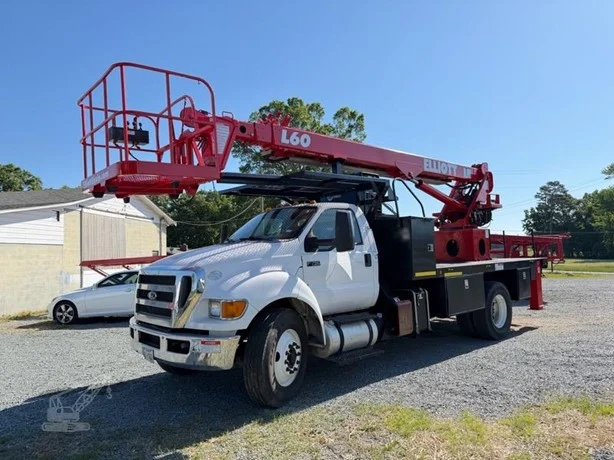 2015 ELLIOTT L60R MOUNTED ON 2015 FORD F750