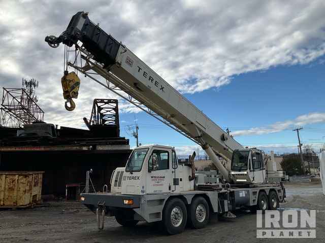 2012 Terex T560
