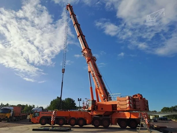 2017 TEREX DEMAG AC 700