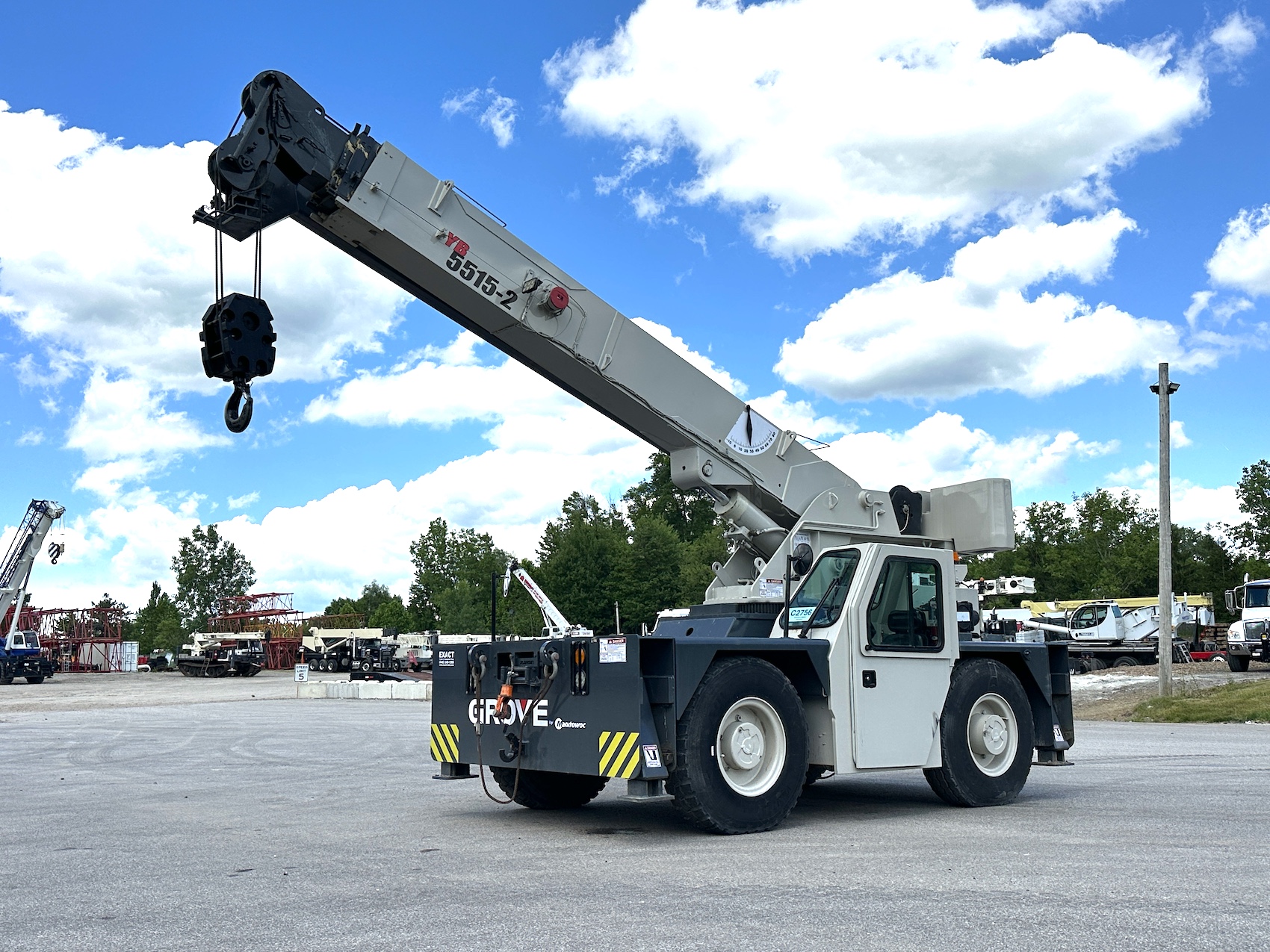 2015 Grove YB5515-2