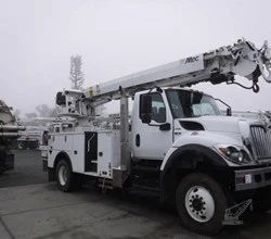 2019 ALTEC DM47BTR MOUNTED ON 2020 INTERNATIONAL HV