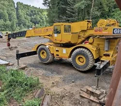 1983 Grove RT755