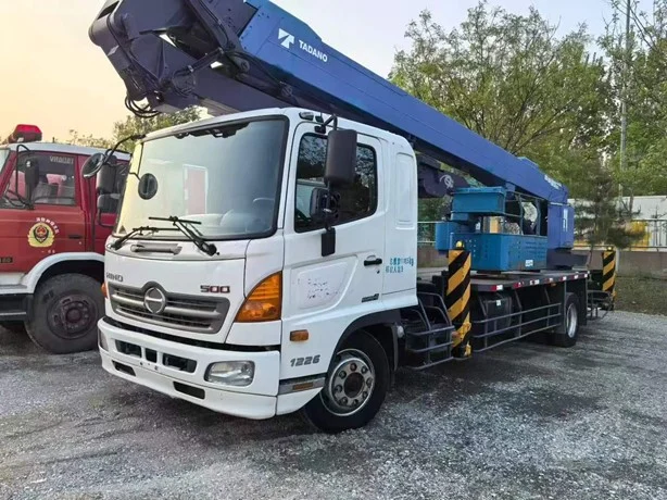 2012 TADANO AT 300CG MOUNTED ON 2012 HINO 300 3815