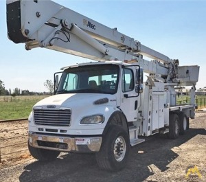2004 Altec AH100 Bucket Trucks / Service Trucks for Sale