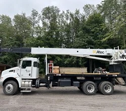 2014 ALTEC AC23-95R MOUNTED ON 2014 KENWORTH T370