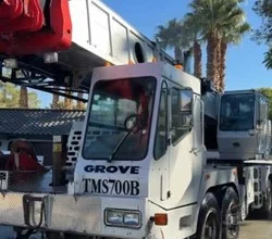 1991 Grove TMS700B