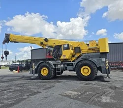 2014 Grove RT770E