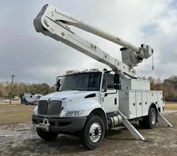 2018 Altec AA55 MH MOUNTED ON 2018 INTERNATIONAL DURASTAR 4300