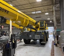 2024 GROVE GRT880