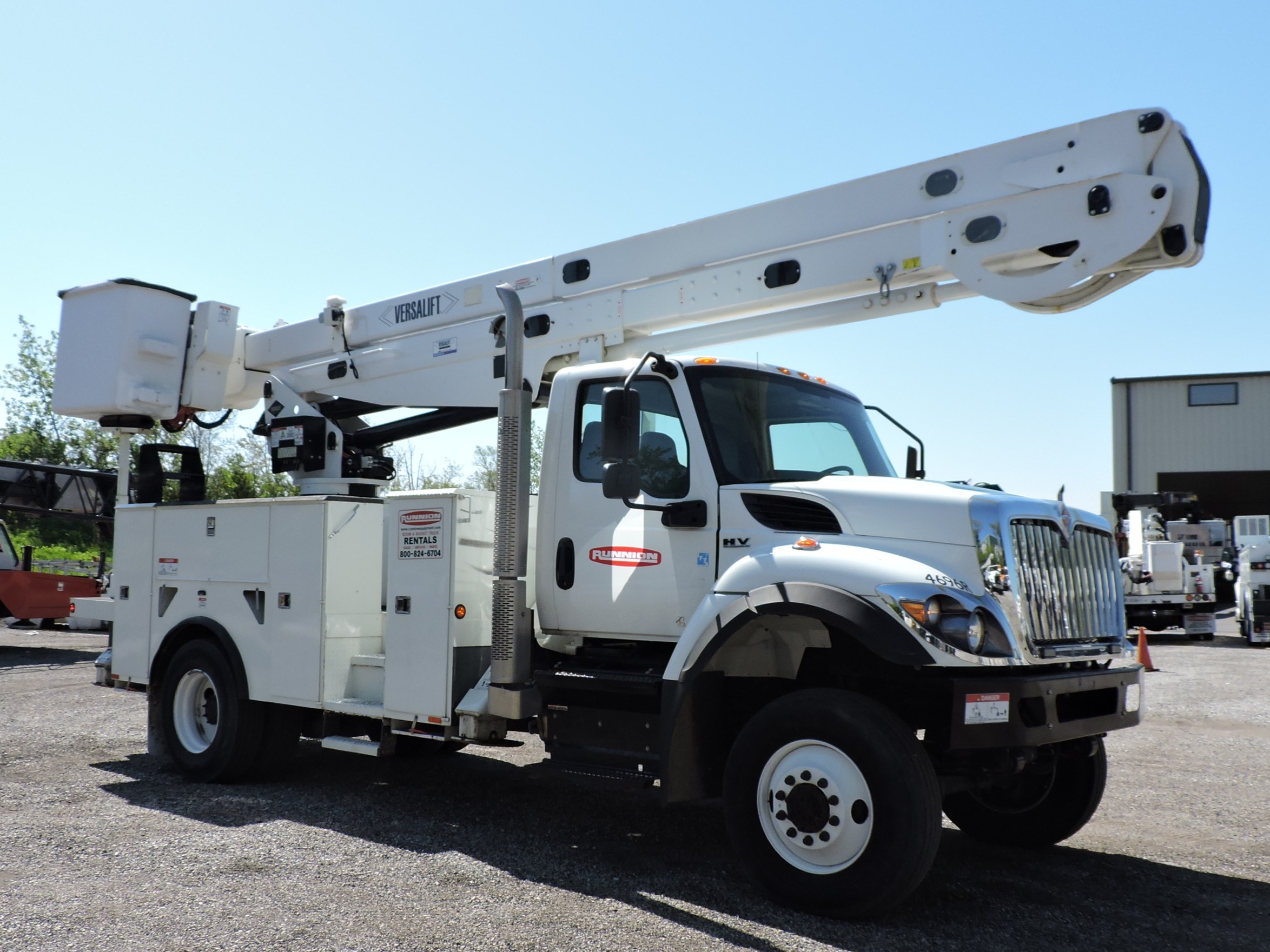 2022 Versalift VN-555-MHI