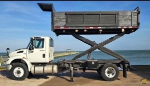 2021 Durastar 4300