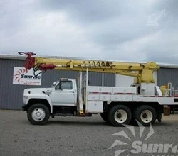 1992 ALTEC D2050TR MOUNTED ON 1993 FORD F900