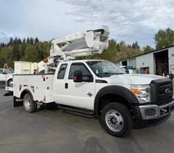 2011 TEREX HI RANGER TL37M MOUNTED ON 2011 FORD F550