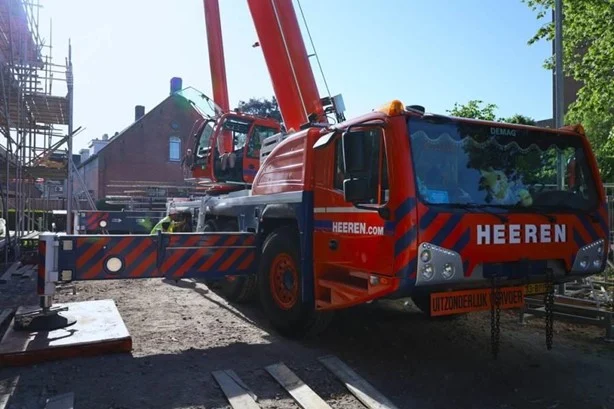 2020 DEMAG AC 220-5
