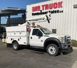 2014 Altec AT37G MOUNTED ON 2014 FORD F550
