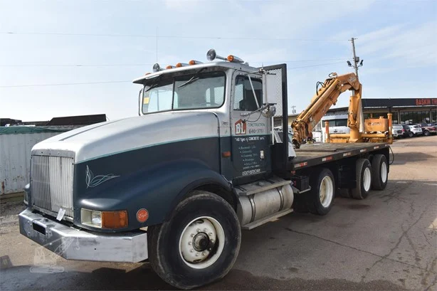1992 COPMA C1765-4 MOUNTED ON 1992 INTERNATIONAL 9400