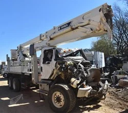 2015 Terex TM100 MOUNTED ON 2015 FREIGHTLINER BUSINESS CLASS M2 106