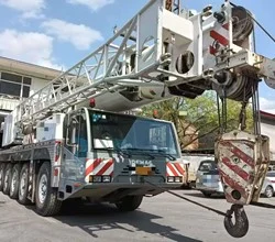 2001 DEMAG AC 100