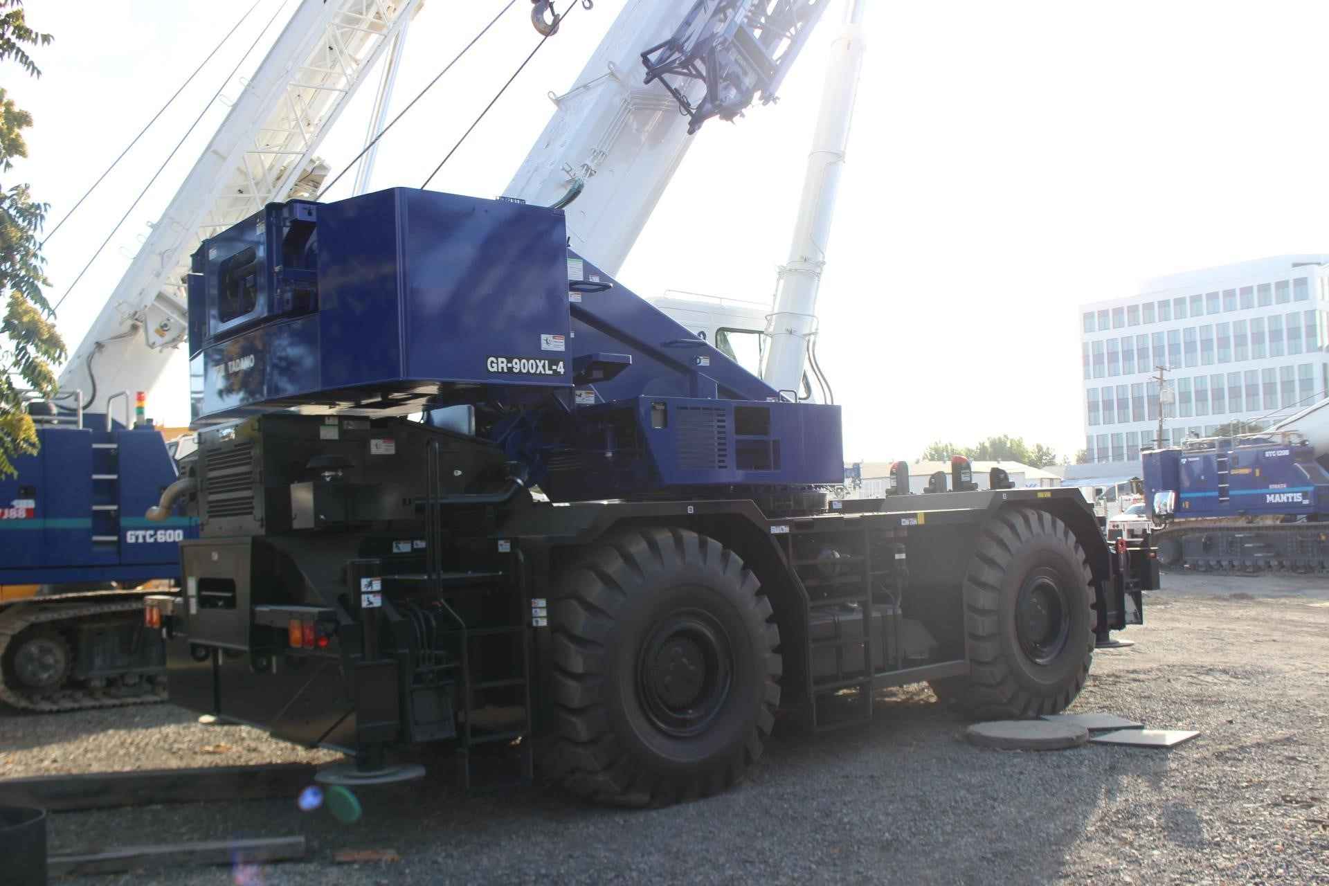 2027 Tadano GR-900XL-4