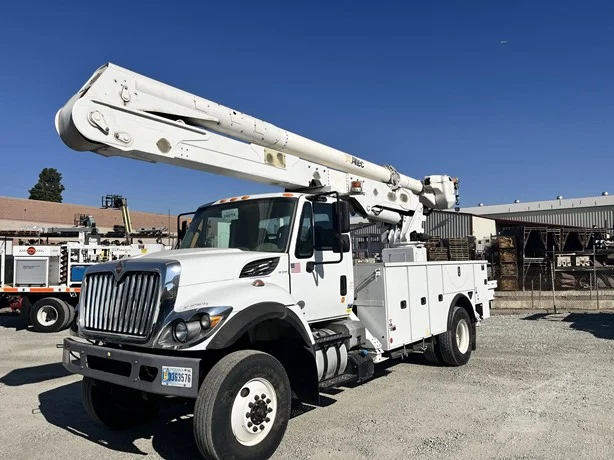 2018 ALTEC AA55 MH MOUNTED ON 2019 INTERNATIONAL WORKSTAR 7300