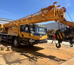 2014 XCMG QY25K