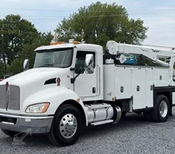 2013 Maintainer 12000 MOUNTED ON 2013 KENWORTH T370