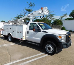 2012 ALTEC AT235 MOUNTED ON 2012 FORD F550