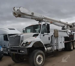 2014 Altec AM900-E100 MOUNTED ON 2014 INTERNATIONAL WORKSTAR 7400