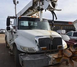 2010 Altec D947TR MOUNTED ON 2010 INTERNATIONAL DURASTAR 4300
