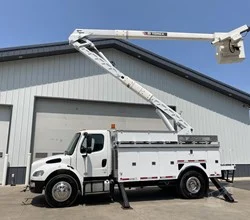 2017 Terex HI RANGER HRX-55 MOUNTED ON 2017 FREIGHTLINER BUSINESS CLASS M2 106