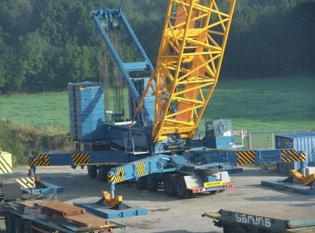 2002 LIEBHERR LG1550