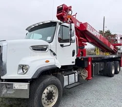 2015 Elliott H110F MOUNTED ON 2015 FREIGHTLINER 108SD