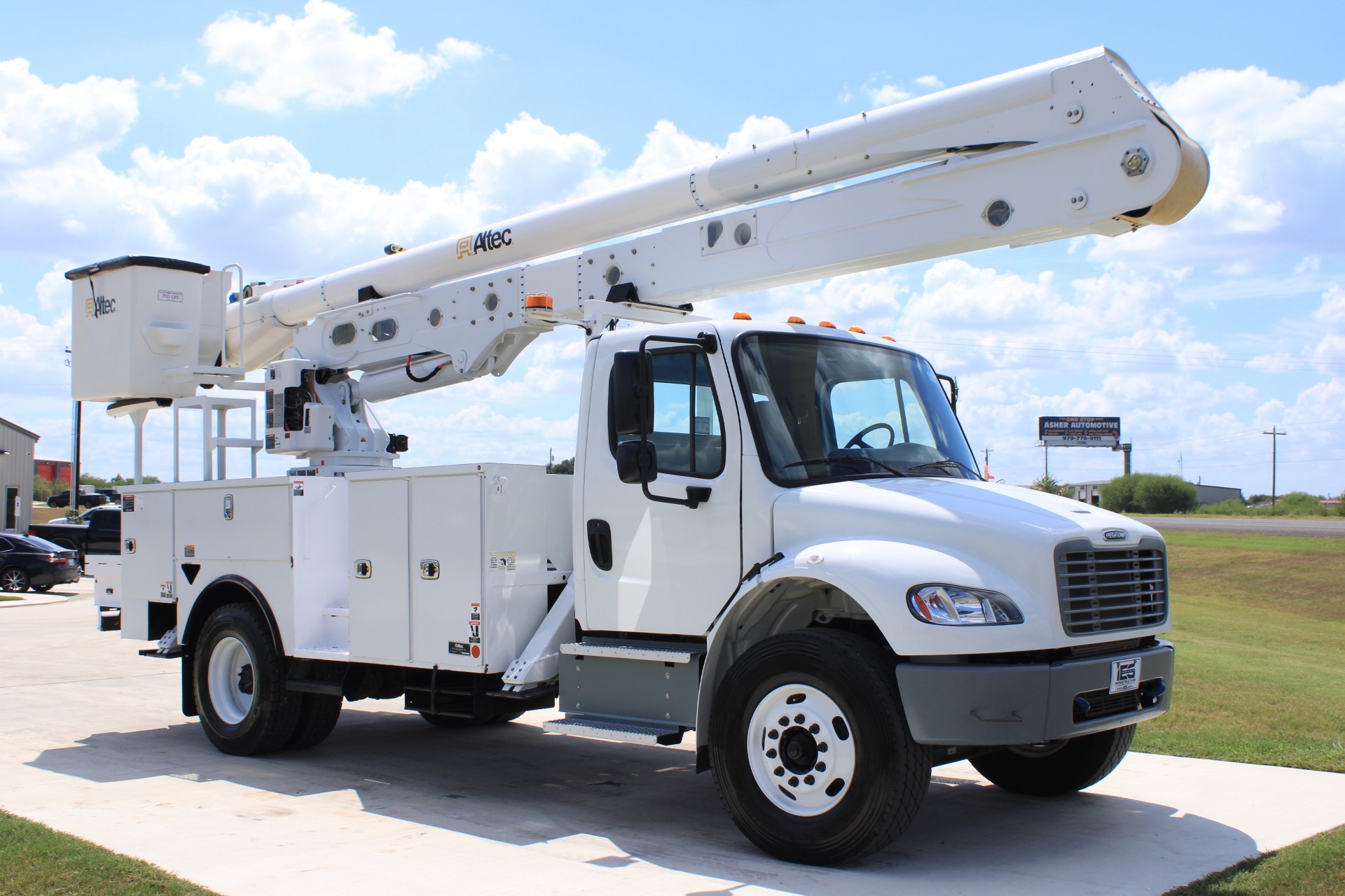 2023 Altec AA55-MH
