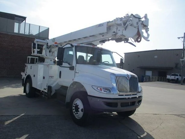 2019 ALTEC DM47BTR MOUNTED ON 2020 INTERNATIONAL MV