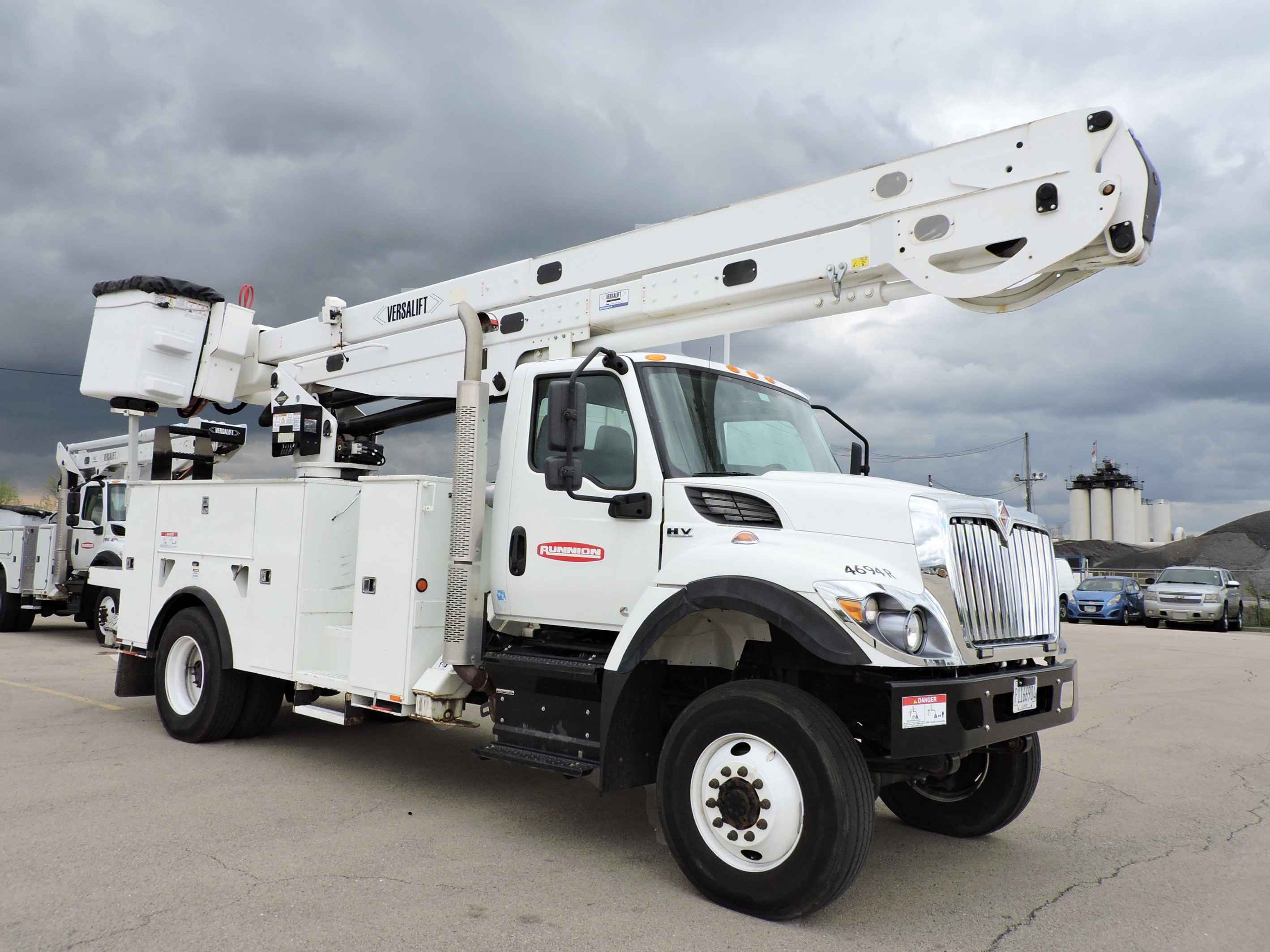 2022 Versalift VN-555-MHI