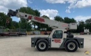 2011 Shuttlelift 5540F