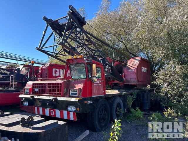 1971 American 7510 Lattice Boom Truck Cranes for Sale or Auction