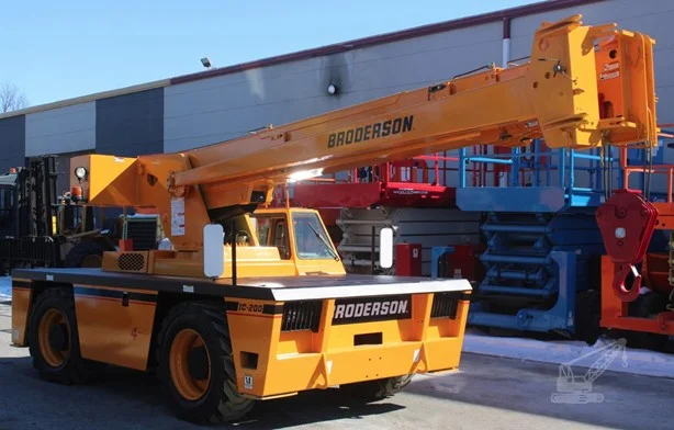 2013 BRODERSON IC200-3H