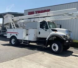 2012 Terex HRX55 MOUNTED ON 2012 INTERNATIONAL WORKSTAR 7300
