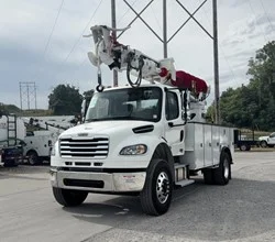 2026 Terex COMMANDER 4047 MOUNTED ON 2026 FREIGHTLINER BUSINESS CLASS M2 106