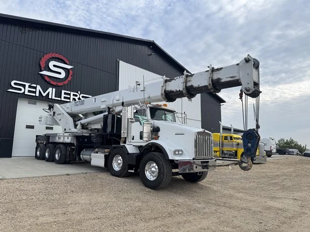 2013 MANITEX TC700 MOUNTED ON 2013 KENWORTH T800