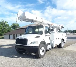 2020 Altec AM55 MOUNTED ON 2020 FREIGHTLINER BUSINESS CLASS M2 106