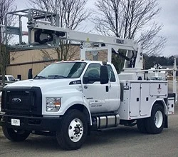 2023 Versalift VTP40NE MOUNTED ON 2023 FORD F750