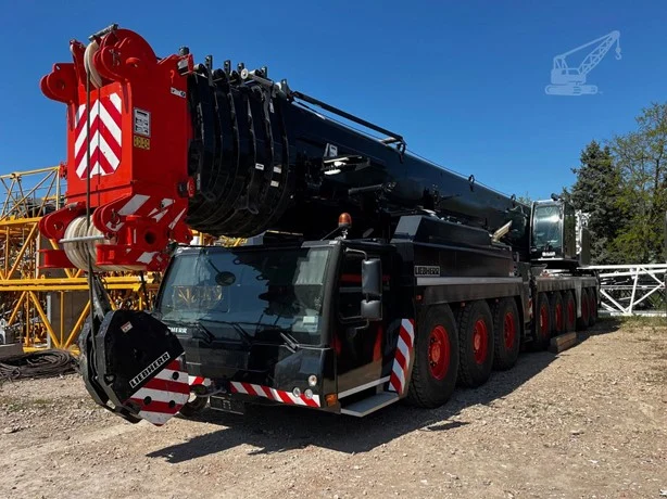 2023 LIEBHERR LTM1450-8.1