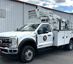2025 DUR-A-LIFT DCP36TS MOUNTED ON 2025 FORD F550 XL