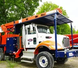 2020 ALTEC LR760-E70 RM MOUNTED ON 2020 PETERBILT 348