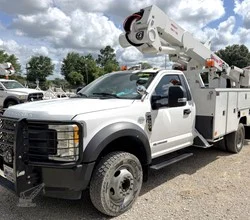 2017 ETI ETCMH37IH MOUNTED ON 2017 FORD F550