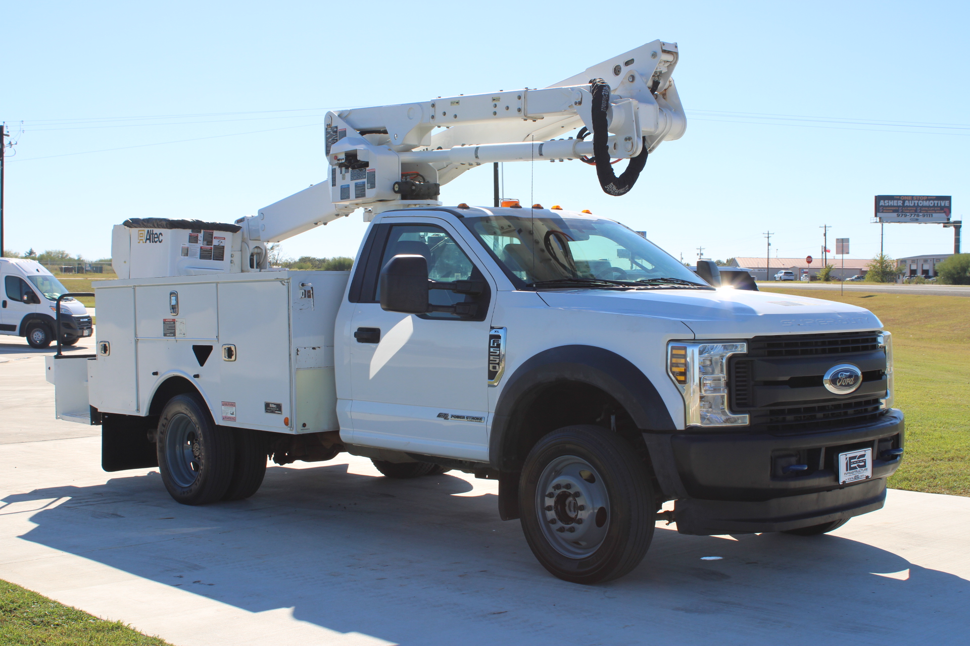 2019 Altec AT40G