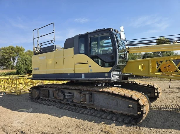 2015 KOBELCO CK1100G