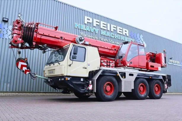 2015 GROVE GMK3060